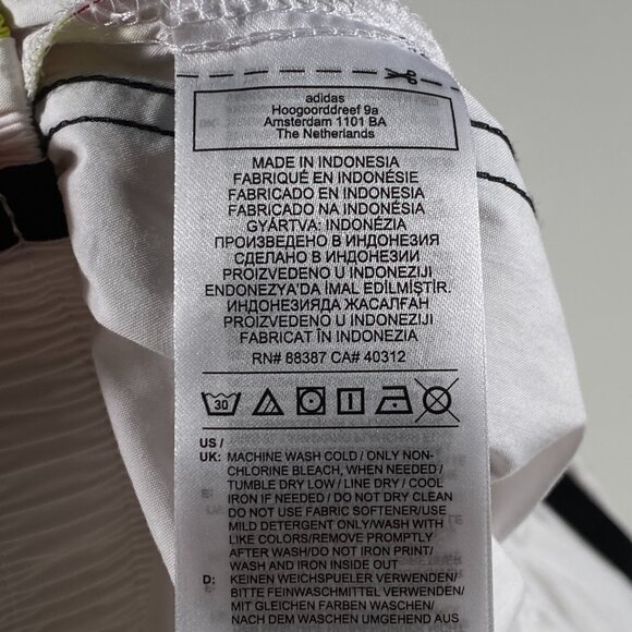 Adidas Originals x FIORUCCI Graphic Casual Shorts Size 26 - Picture 9 of 11